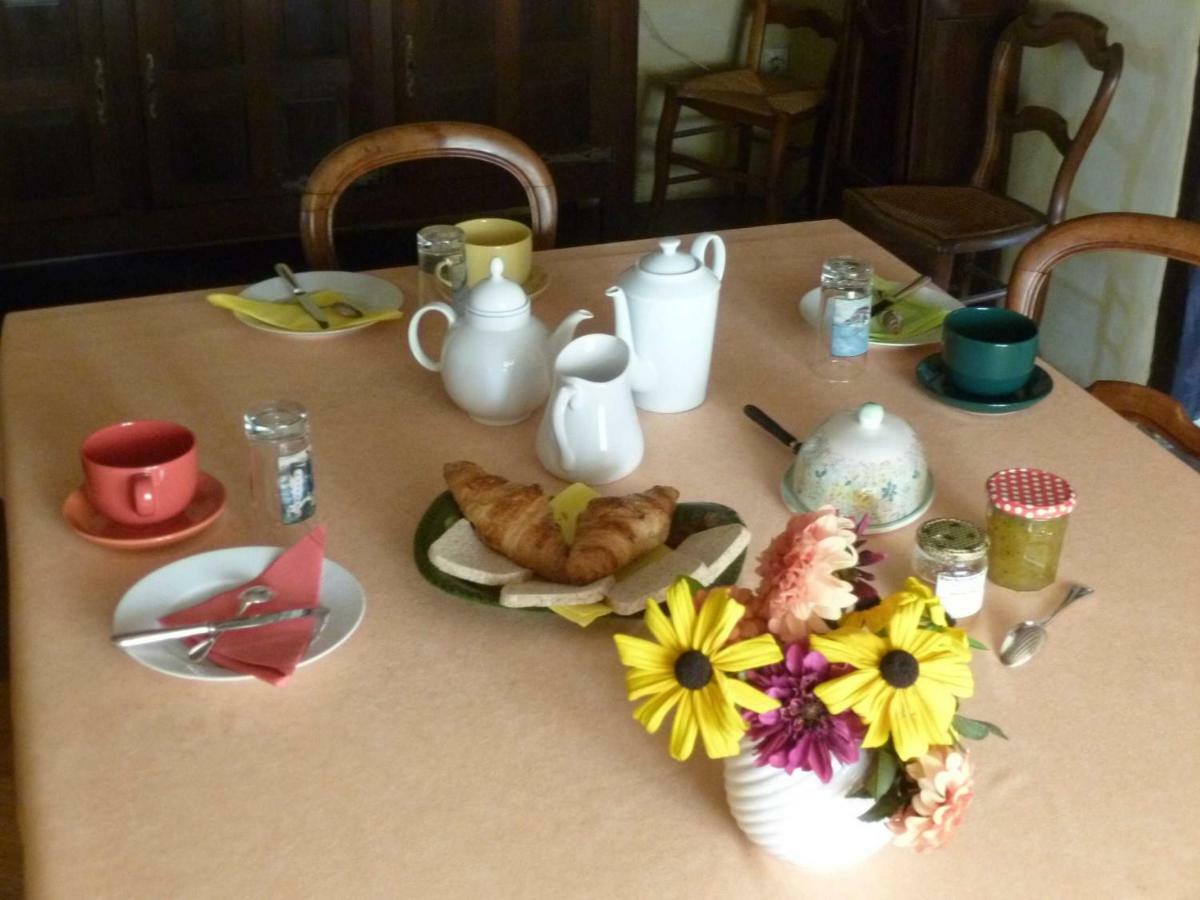 La Sauleraie Acomodação com café da manhã Frazé Exterior foto